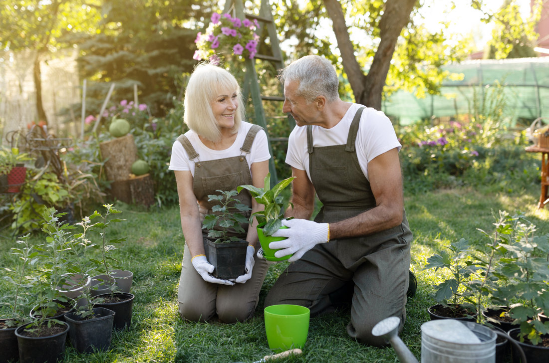 Happy retired couple enjoying their time outdoors 1874581024
